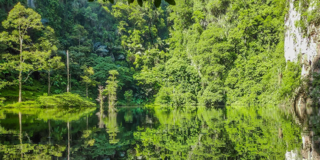 pesona tasik cermin yang memukau cover