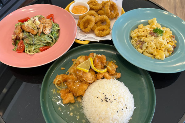 Jelajahi Kafe-Kafe Instagramable di Kota Bharu, Kelantan the layers 2 lanscape