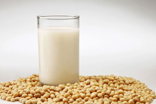 52 Kuliner Malaysia yang Wajib Dicoba, Dijamin Bikin Ketagihan air soya