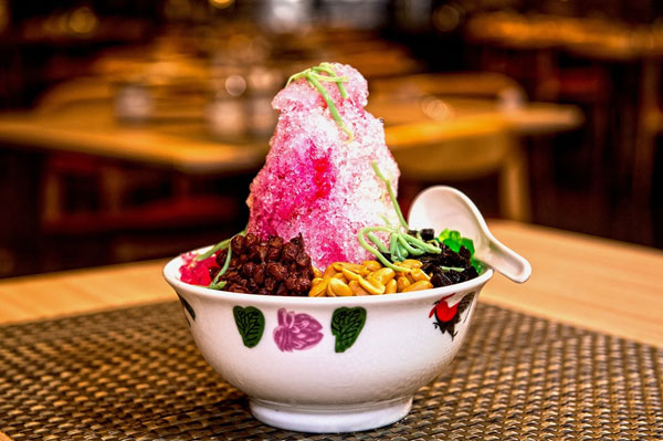 52 Kuliner Malaysia yang Wajib Dicoba, Dijamin Bikin Ketagihan ais kacang