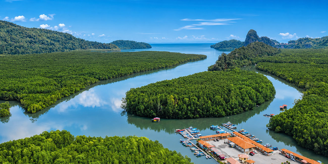 dermaga kubang badak yang mempesona