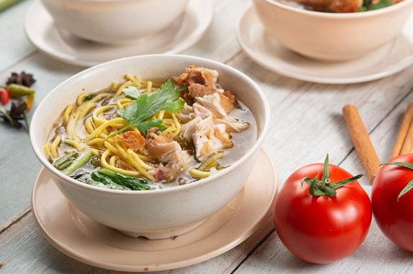 52 Kuliner Malaysia yang Wajib Dicoba, Dijamin Bikin Ketagihan mee soup