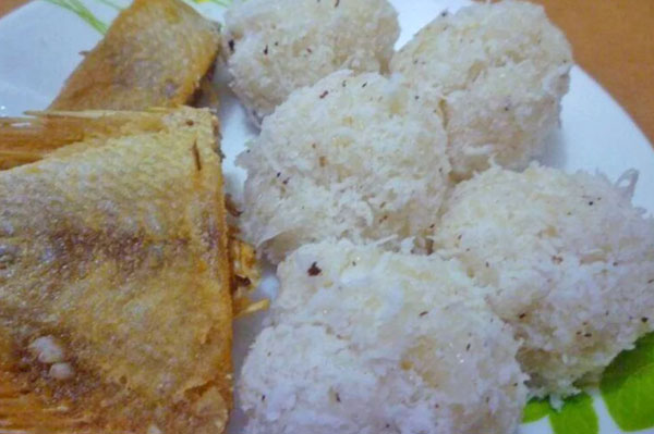 pulut nyior