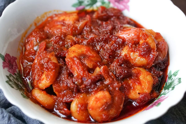 52 Kuliner Malaysia yang Wajib Dicoba, Dijamin Bikin Ketagihan sambal udang
