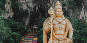 Batu Caves Malaysia: Ikon Warna-Warni yang Wajib Masuk Bucket List